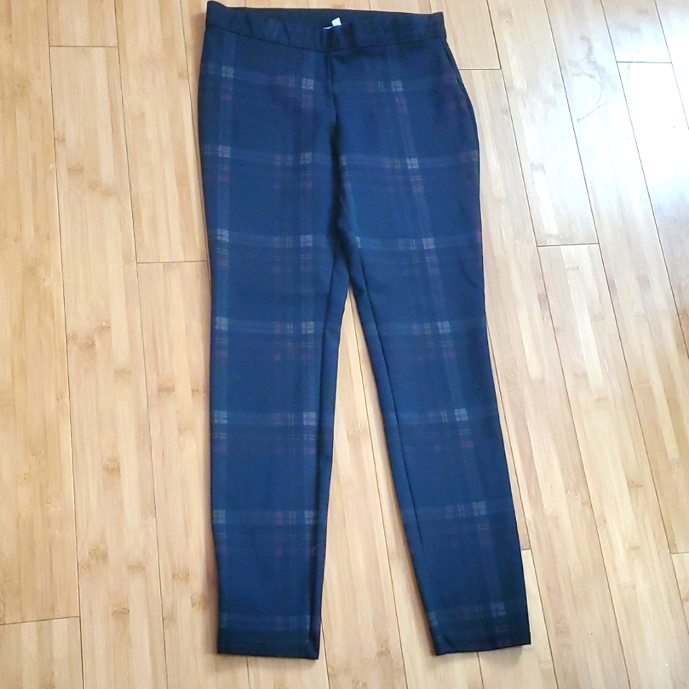Very stretchy pants in great shape